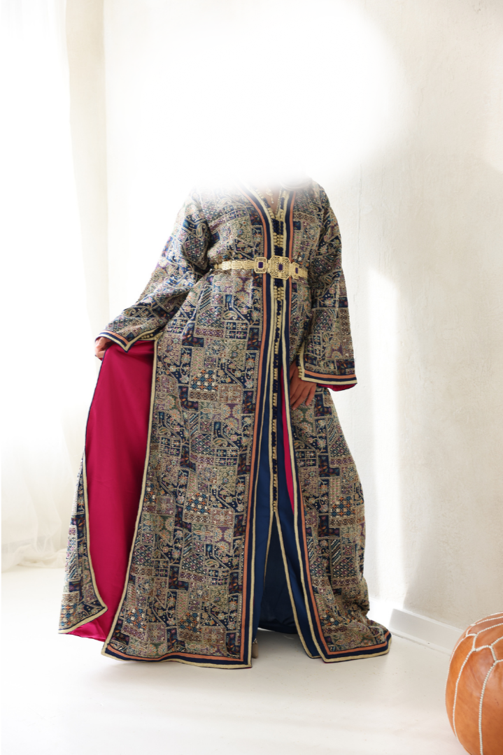 The Blue hind takchita