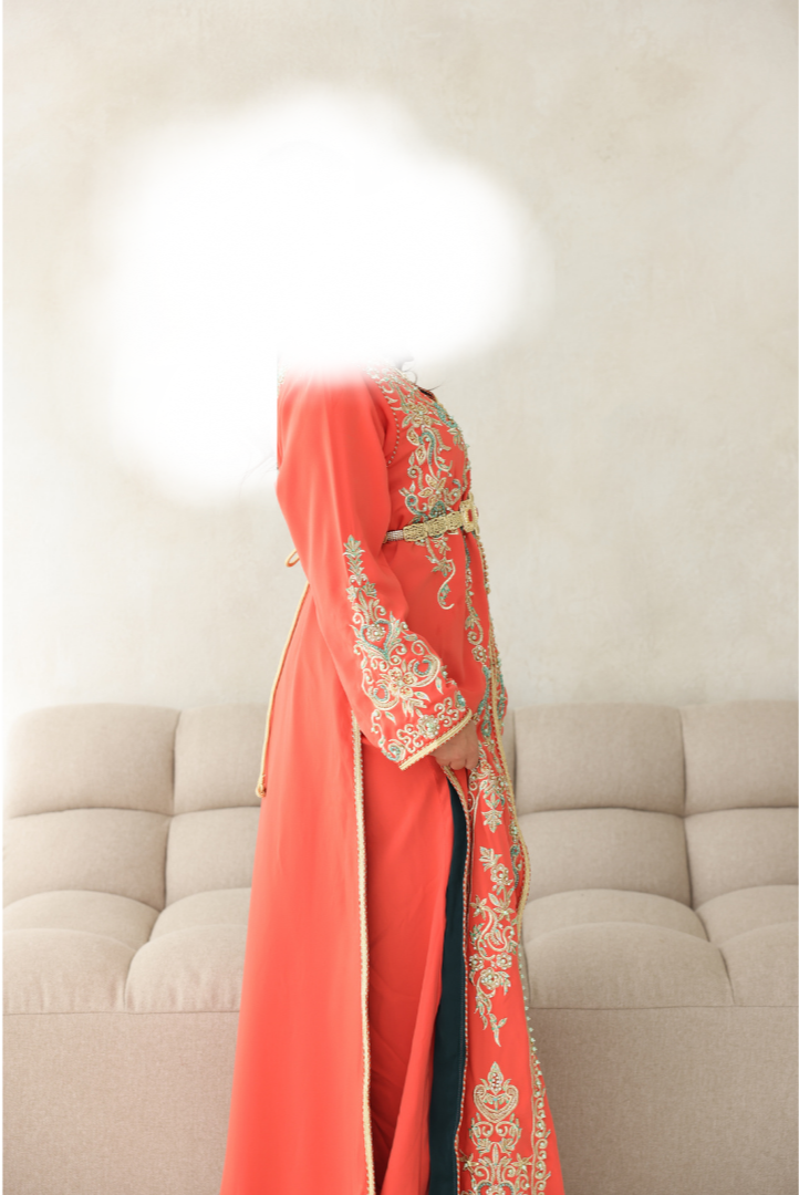 Orange takchita